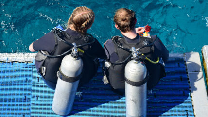 scuba diving equipment cylinders 01